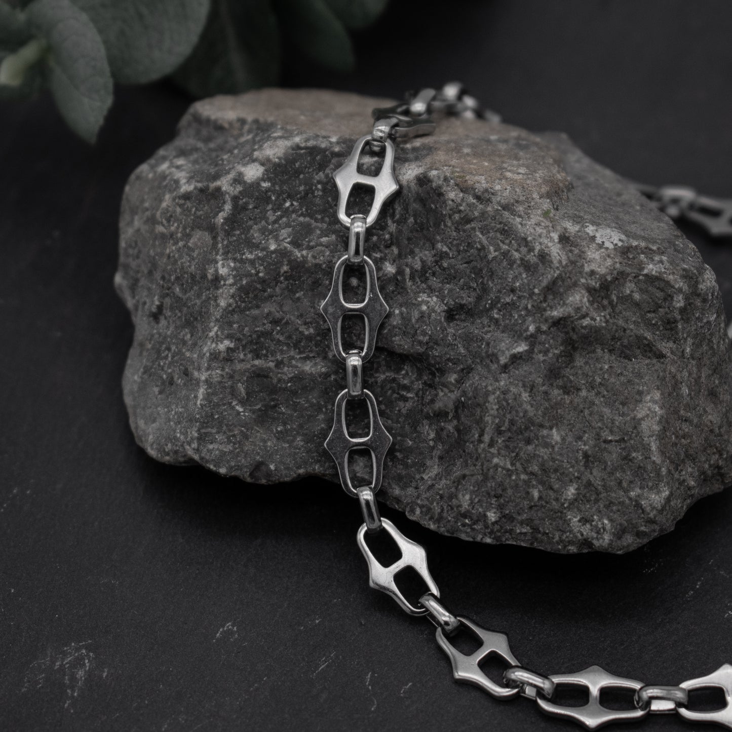 Thorn Chain Link Necklace