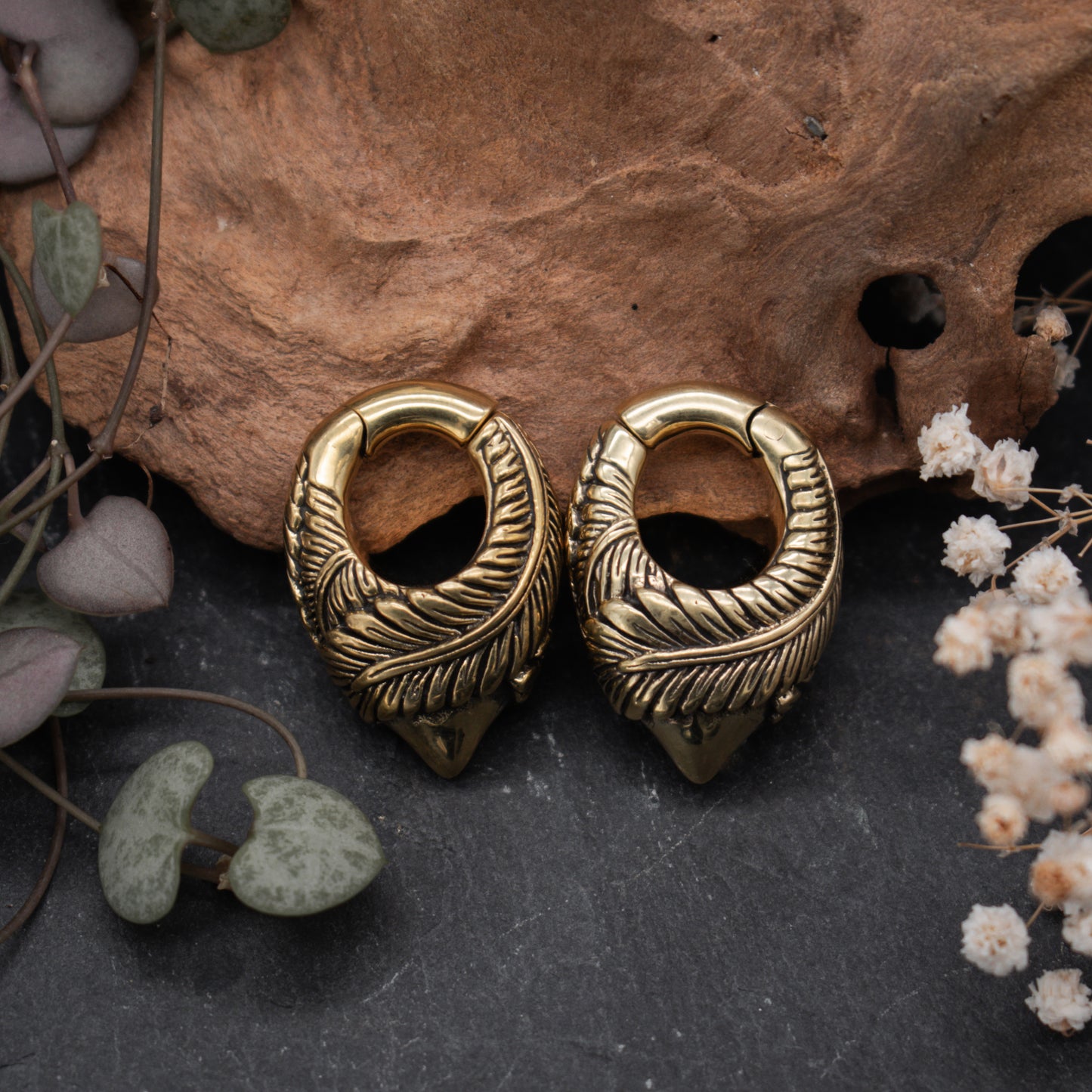 Feather Hangers • Gold