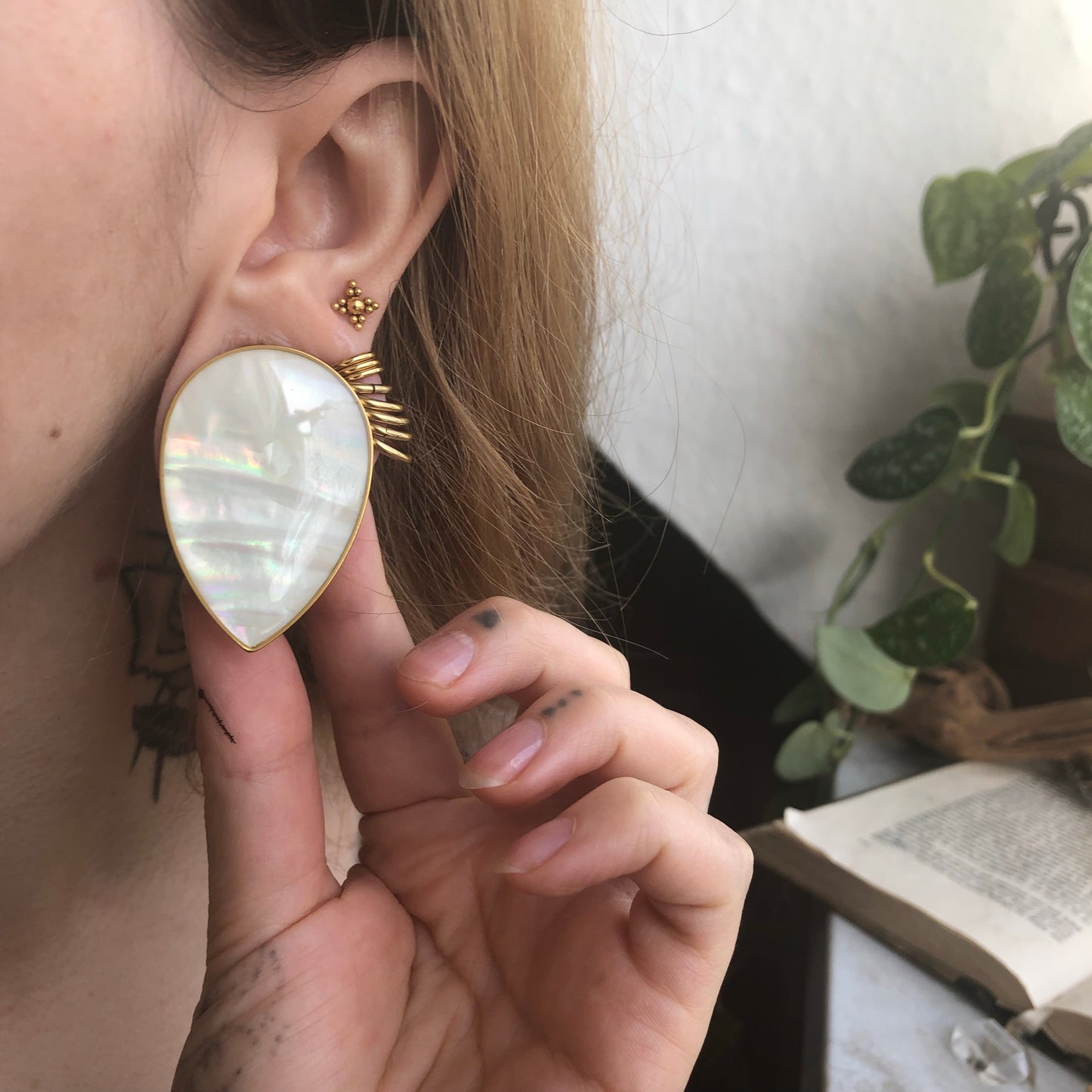 Silver Teardrop Plug Hangers