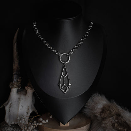 Silberne Kathedral Tropfen Choker