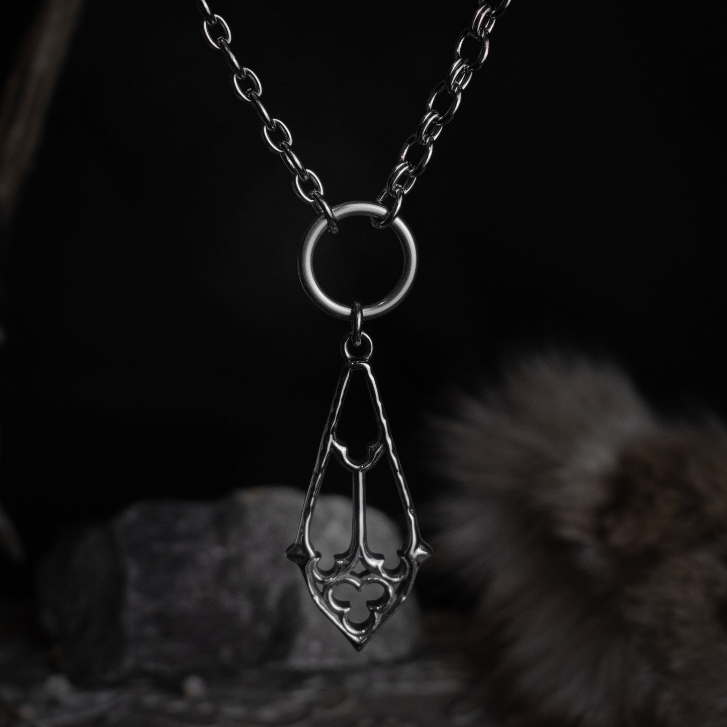 Silberne Kathedral Tropfen Choker