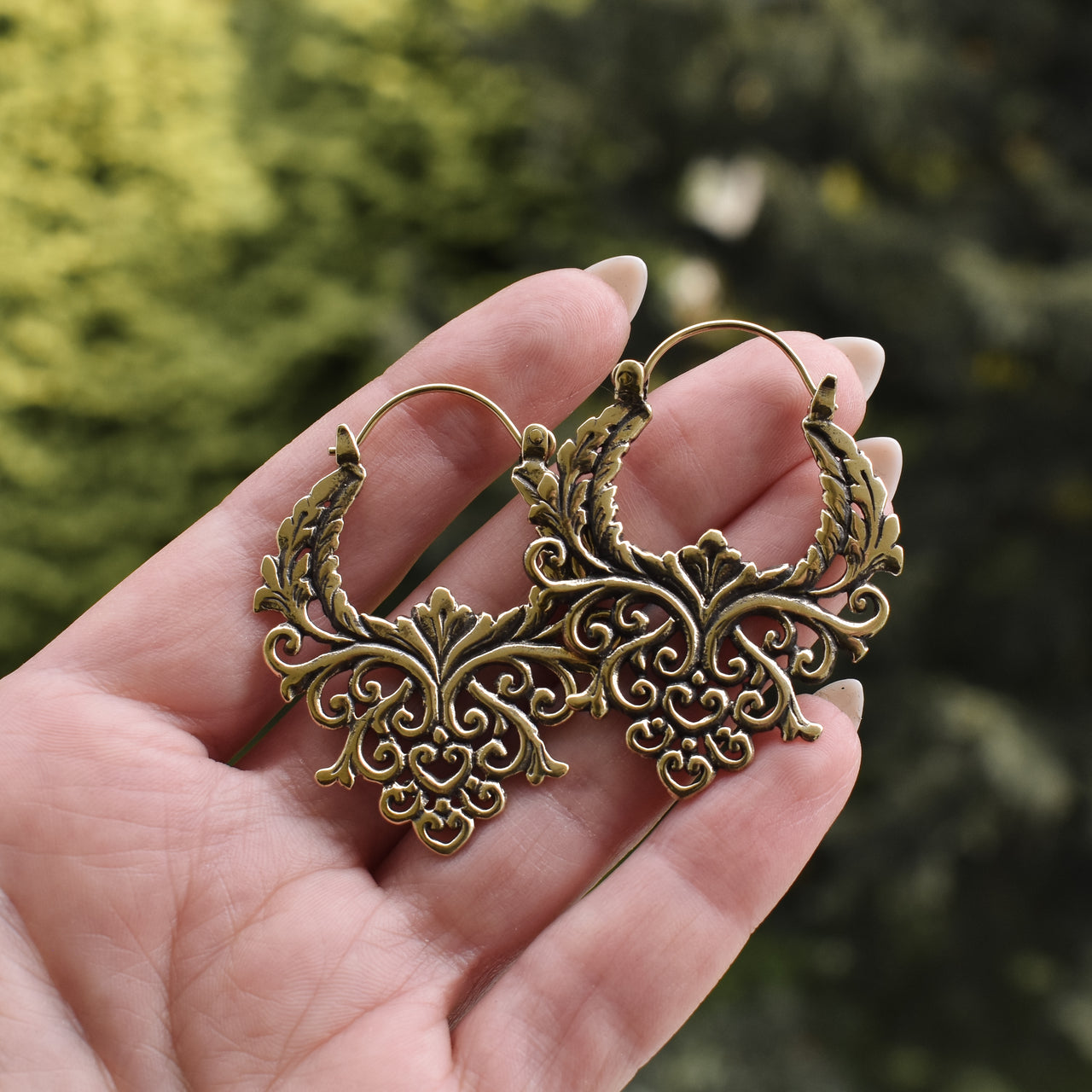 Small Floral Earrings • Gold