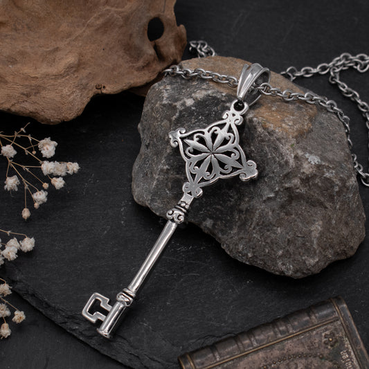 Gothic Ornament Skeleton Key Necklace