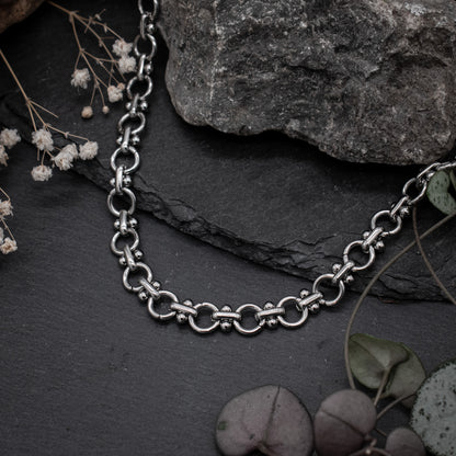 Silver Shackle Choker