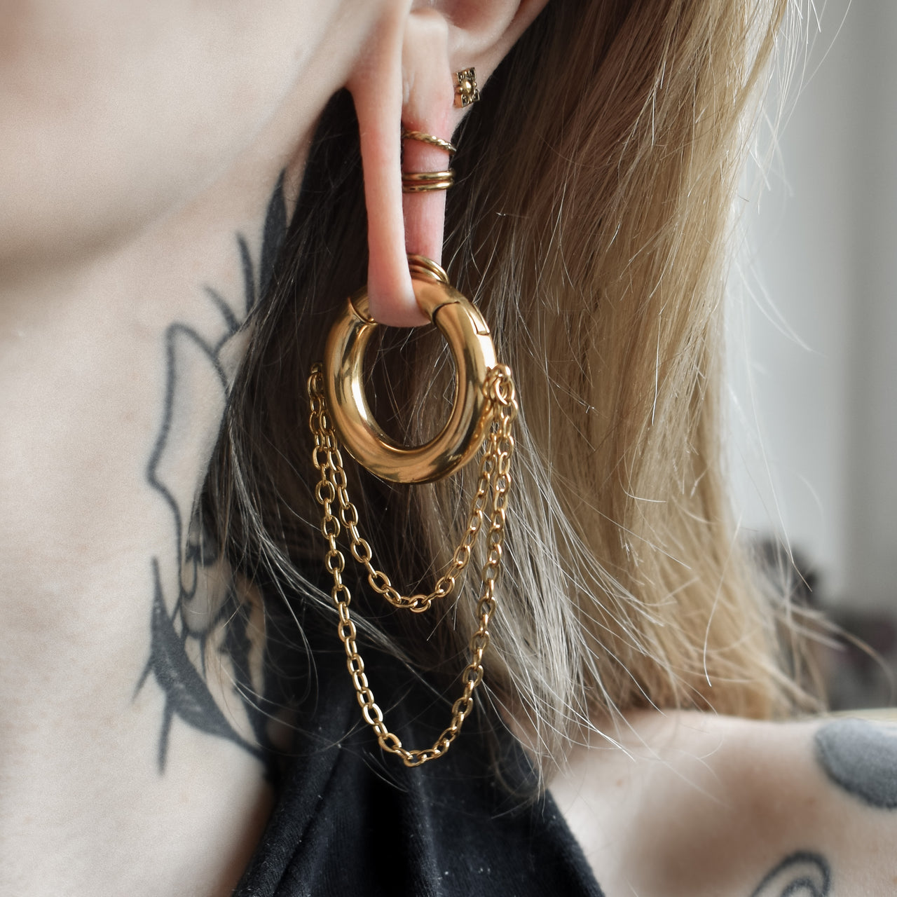 Golden Chain Ring Ear Weights