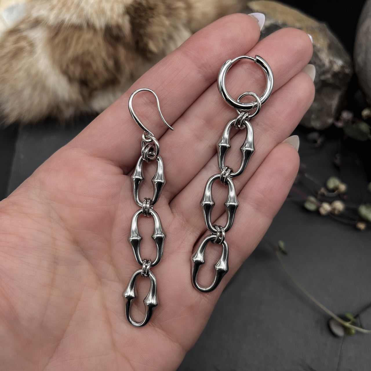 Silver Gotik Chain Earrings