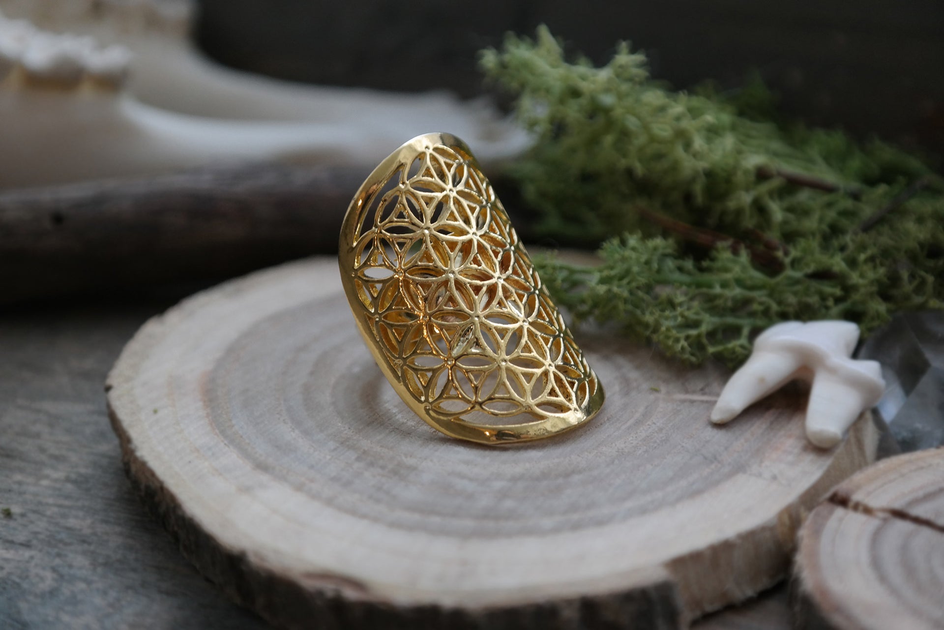 golden 'Flower of Life' Ring #700 - Fux Jewellery