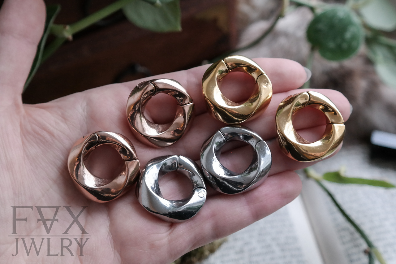 Rose Gold Twisted Clicker Ear Weights